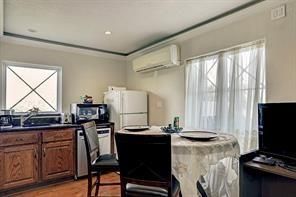 Dining room, Interior, Kitchen, Recessed Lighting, Wood Texture Flooring
