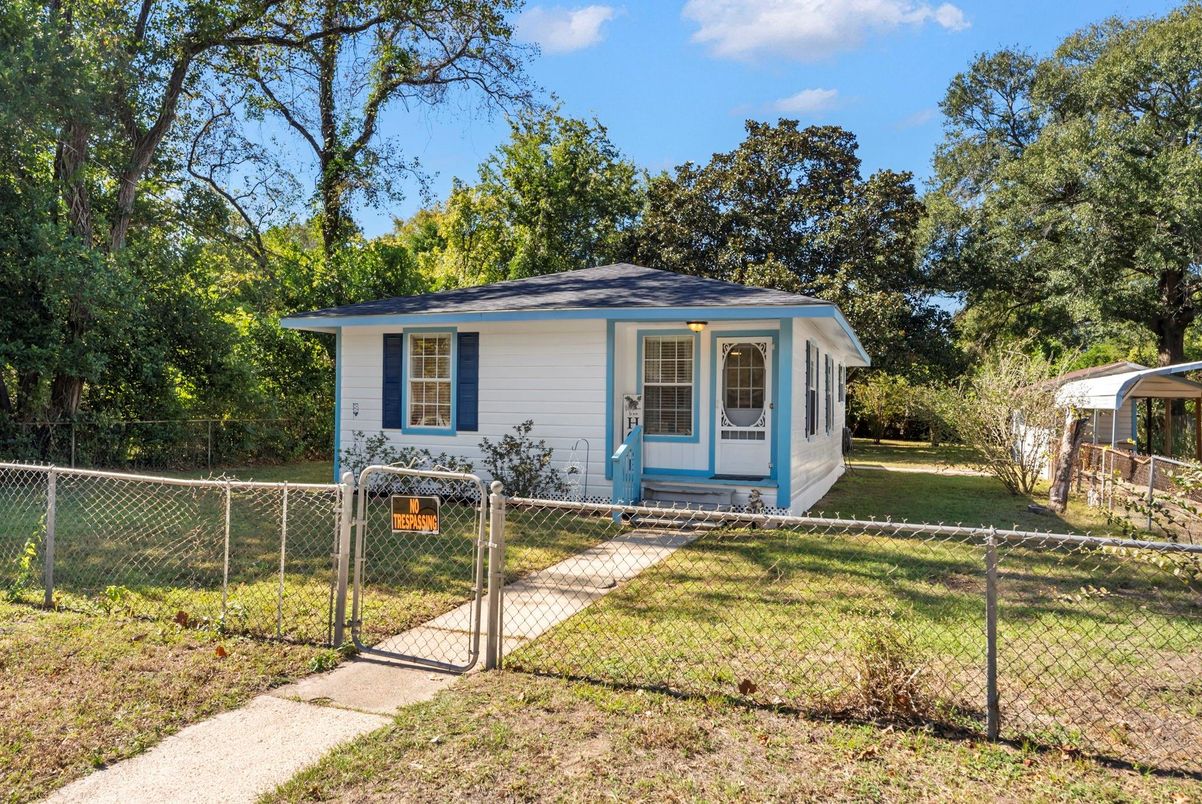 Backyard, Exterior, Facade, None