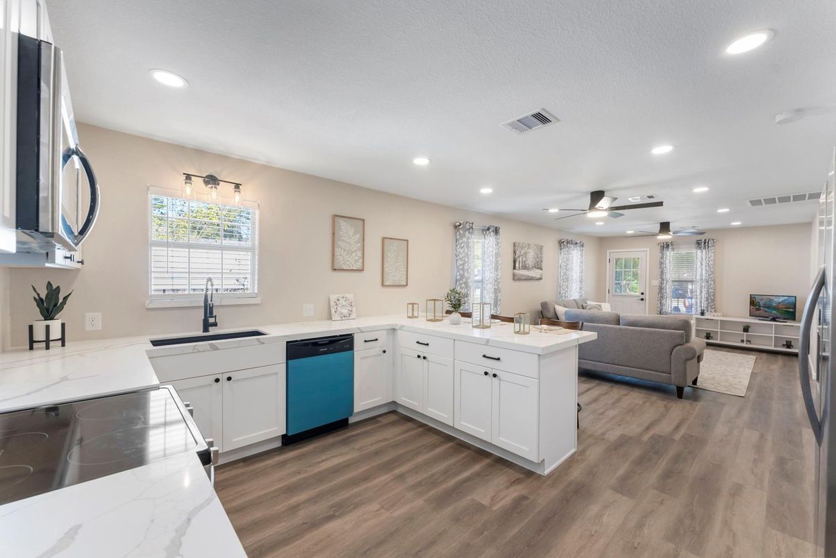 Interior, Kitchen, Living room, Recessed Lighting, Wood Texture Flooring