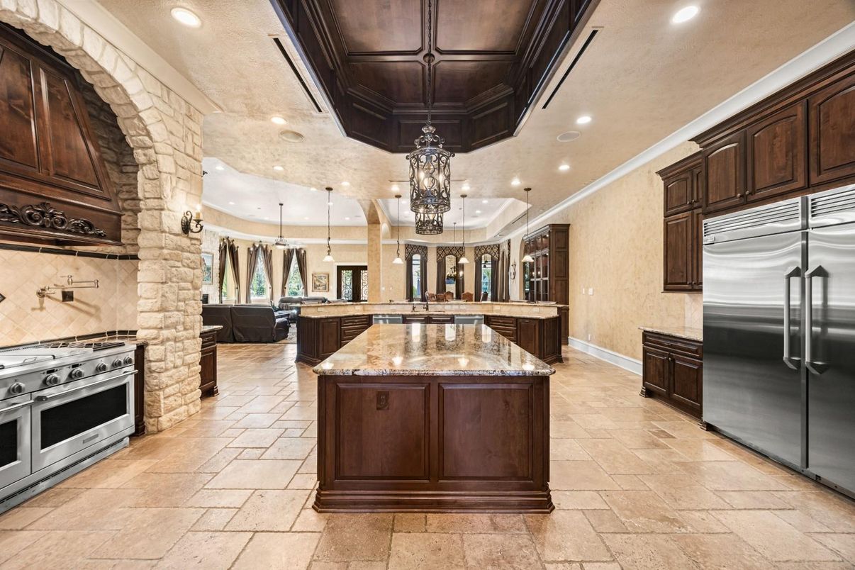 Chandelier, Interior, Kitchen, Pendant Lights, Recessed Lighting, Stainless Steel Appliances