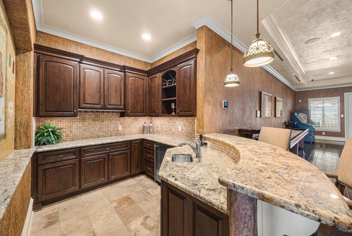 Interior, Kitchen, Pendant Lights, Recessed Lighting