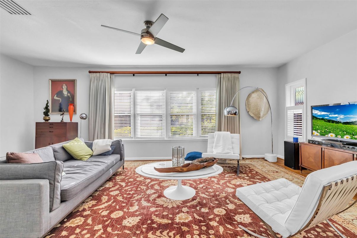 Interior, Living room