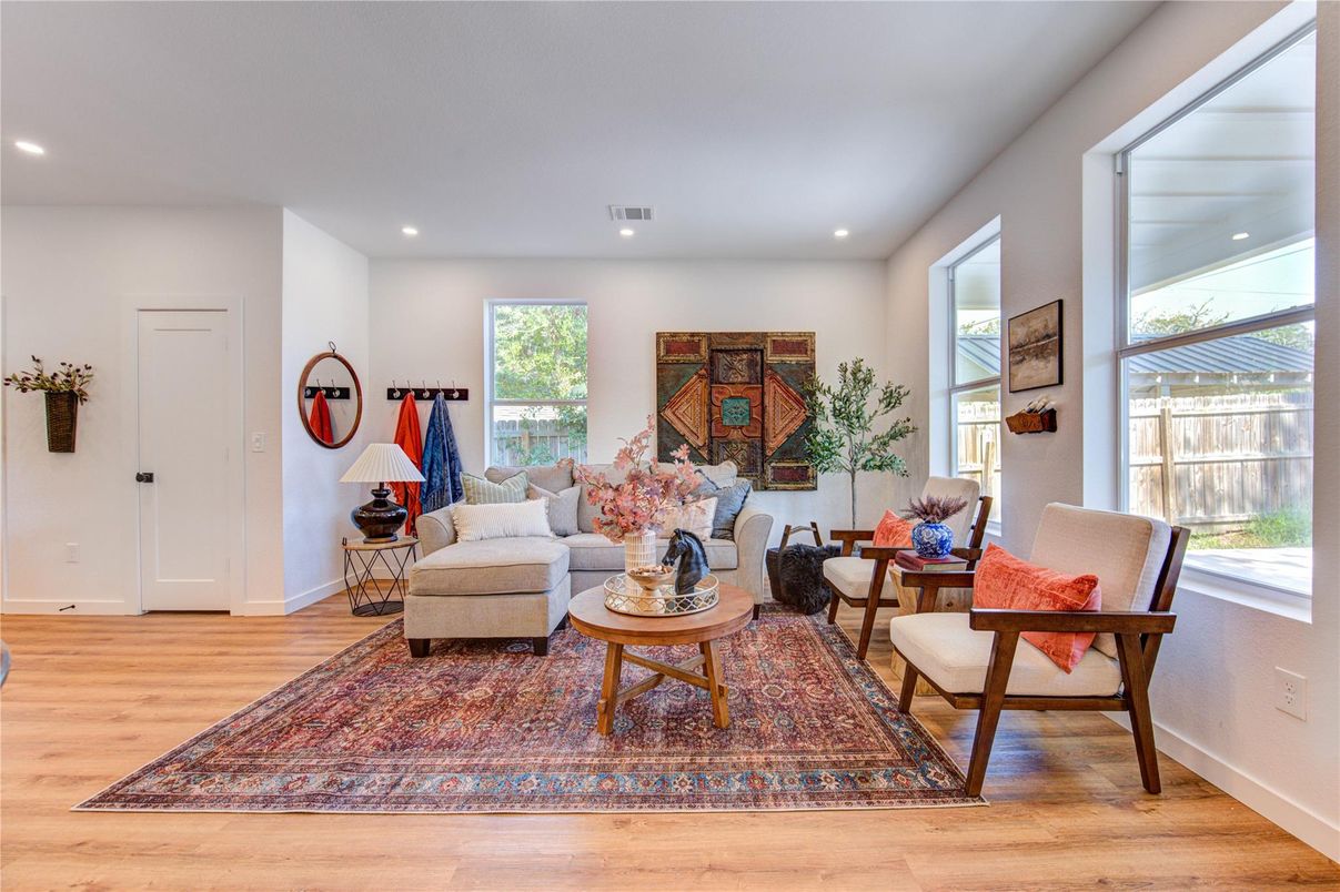 Interior, Living room, Recessed Lighting, Wood Texture Flooring
