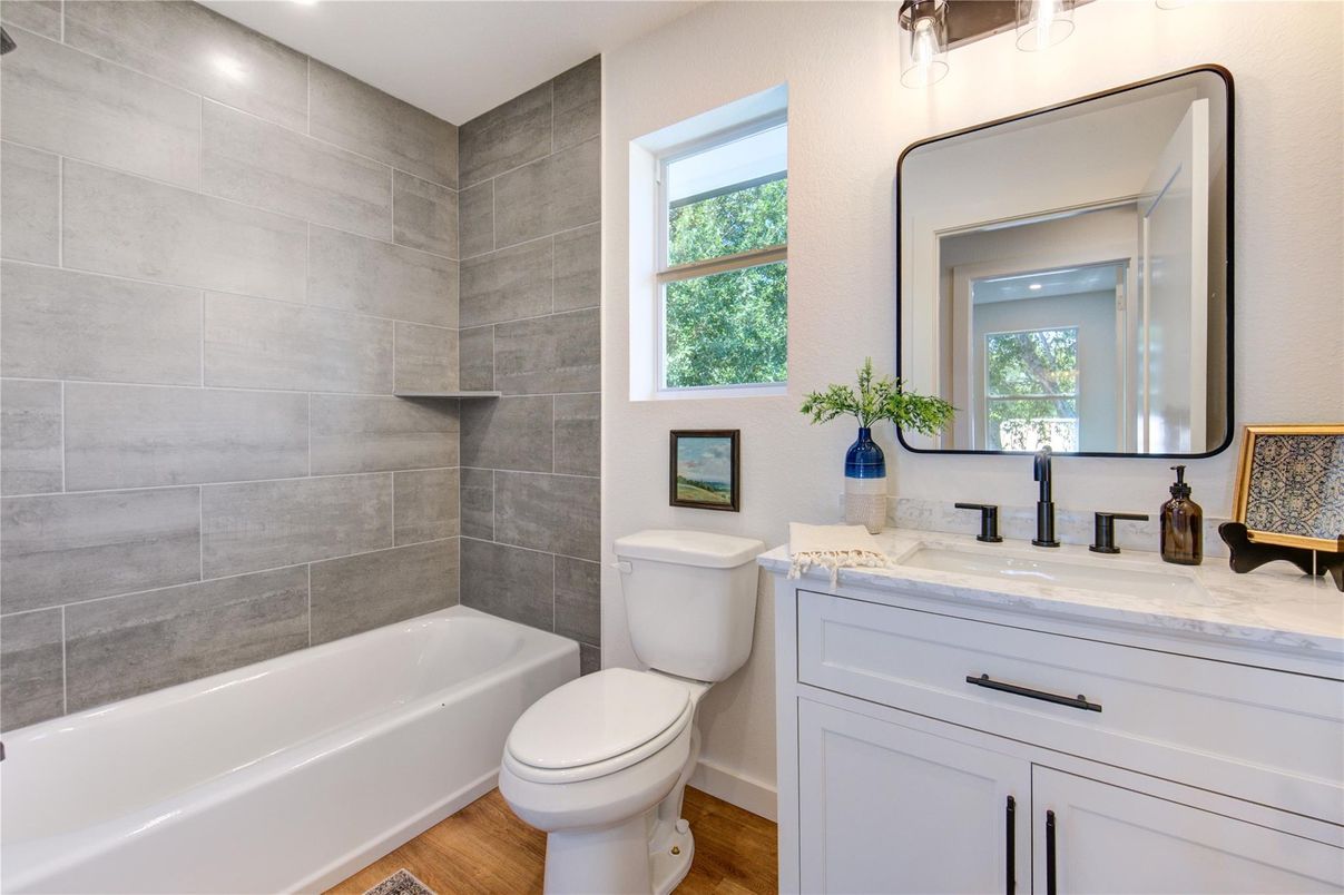 Bathroom, Interior, Wood Texture Flooring