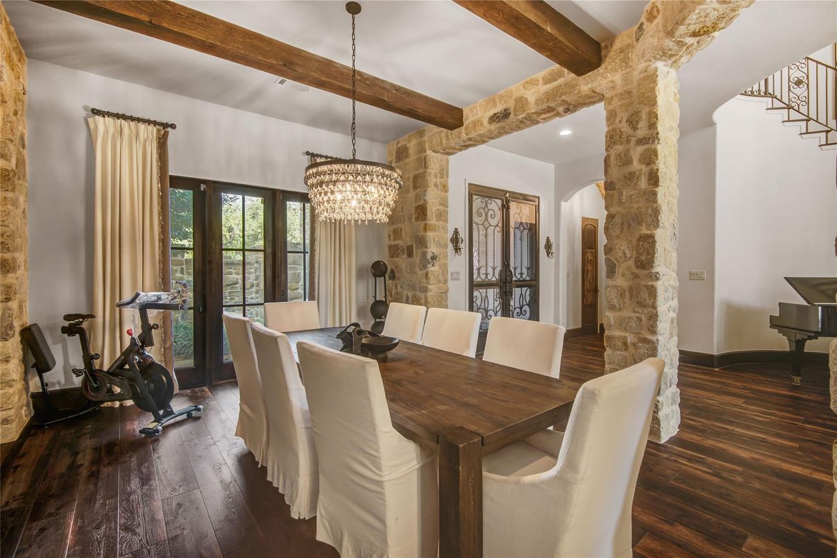Chandelier, Dining room, Fitness Equipment, Interior, Recessed Lighting, Wooden Beams, Wood Texture Flooring