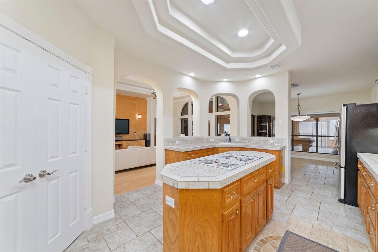 Interior, Pendant Lights, Recessed Lighting