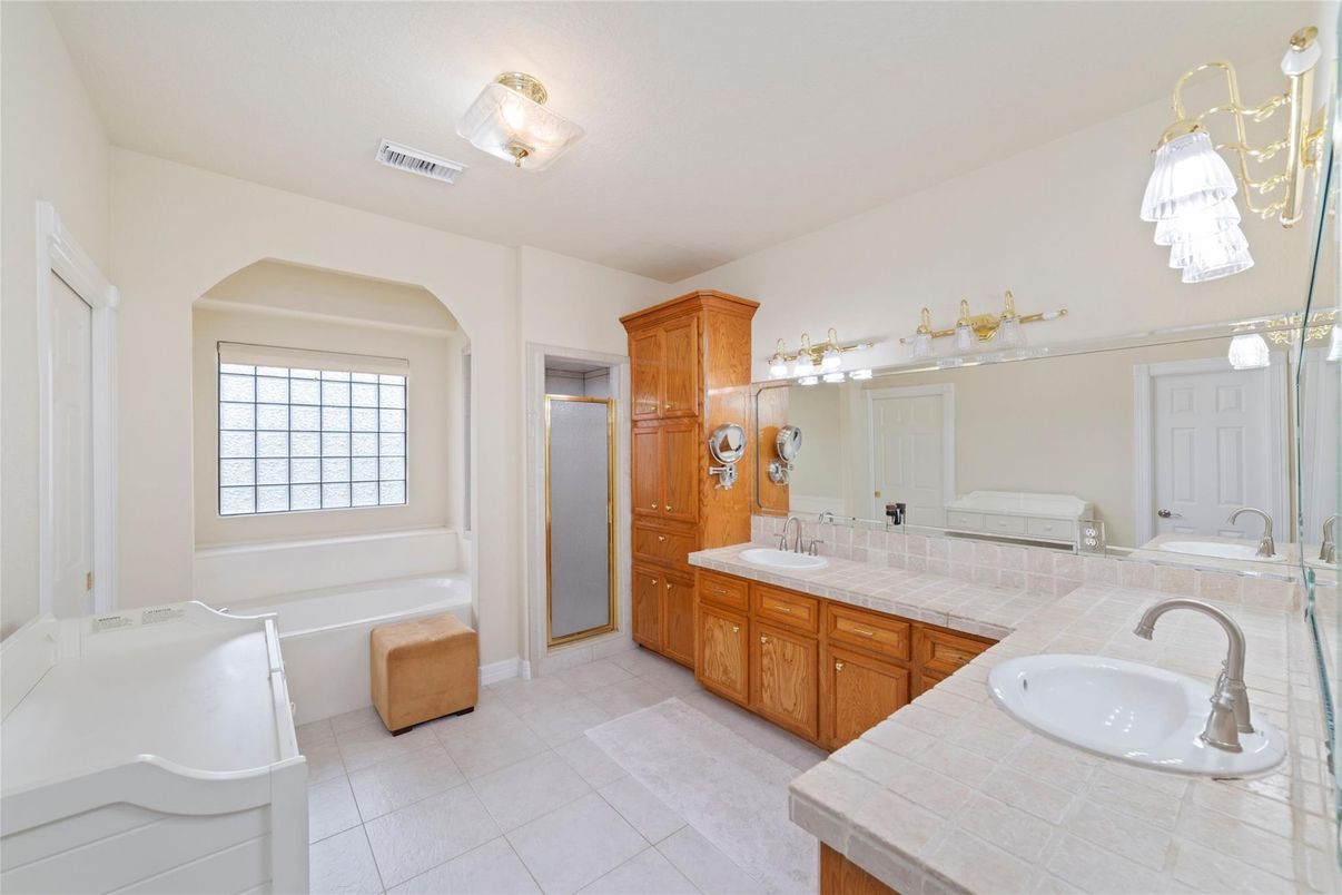 Bathroom, Dual Sink Vanities, Interior, Tile Countertops