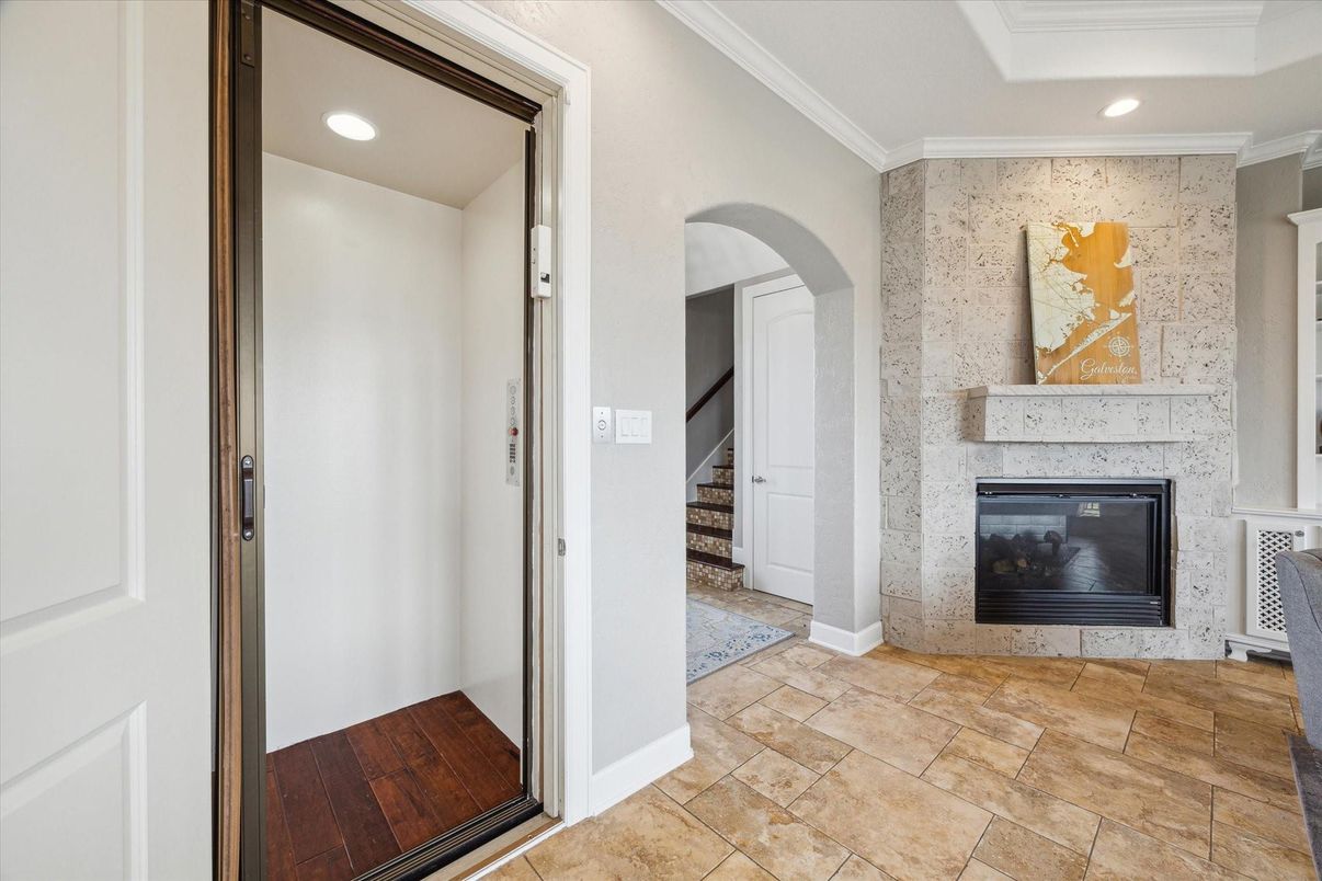 Elevator, Fireplace, Interior, Recessed Lighting