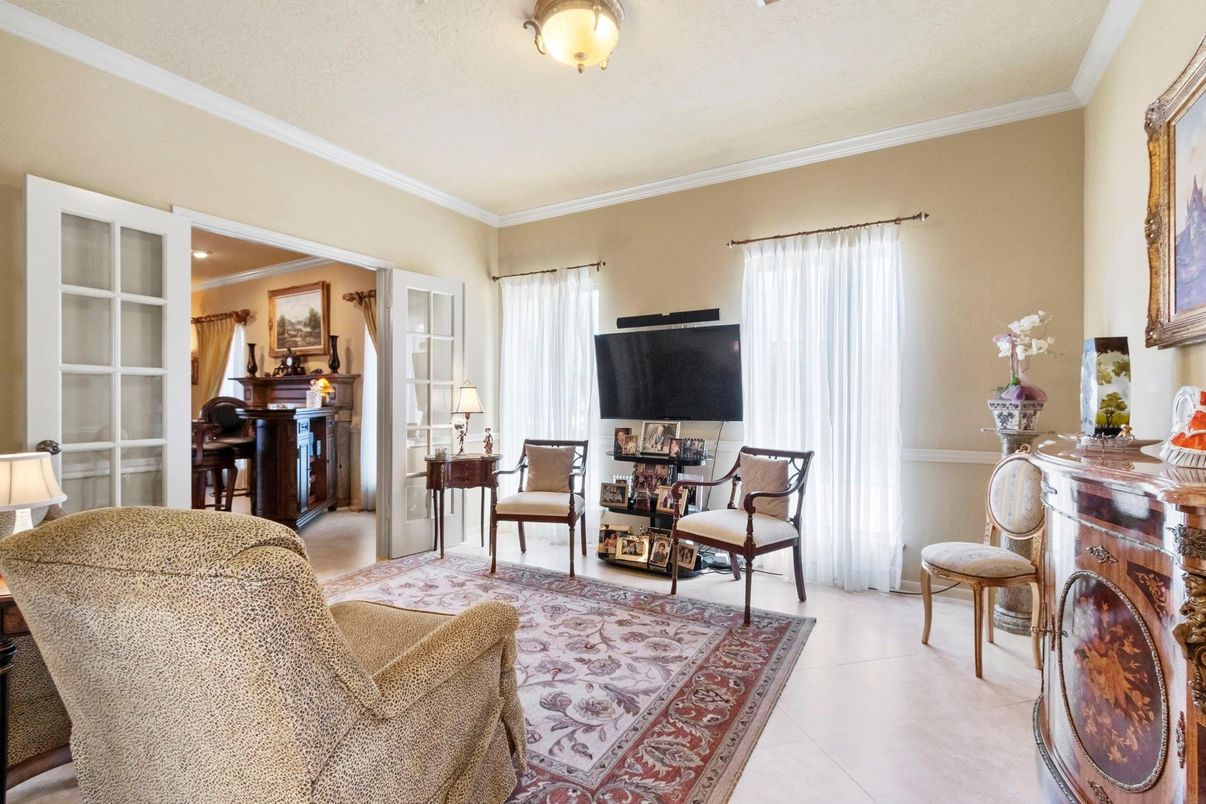 Interior, Living room, Piano