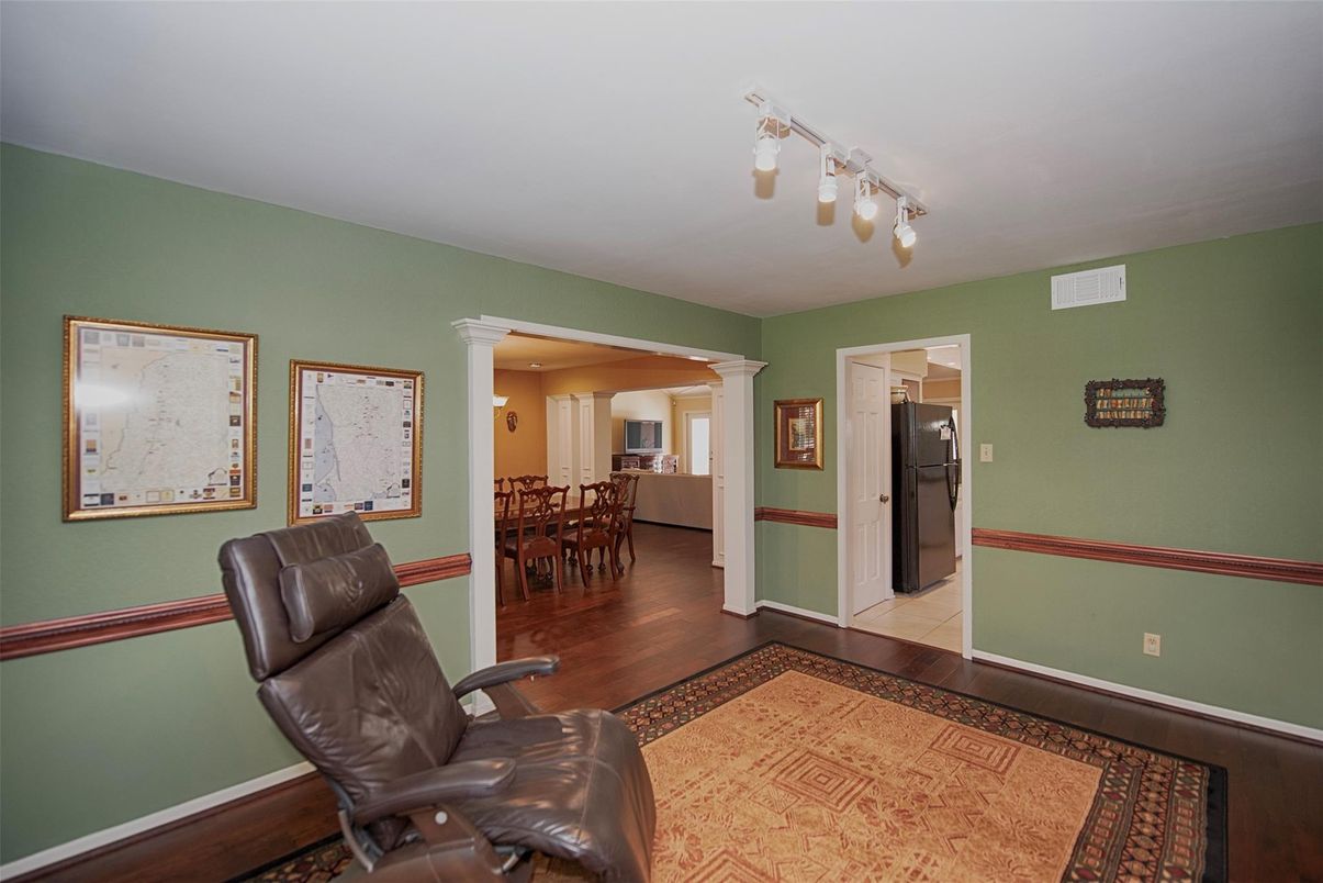 Dining room, Interior, Wood Texture Flooring