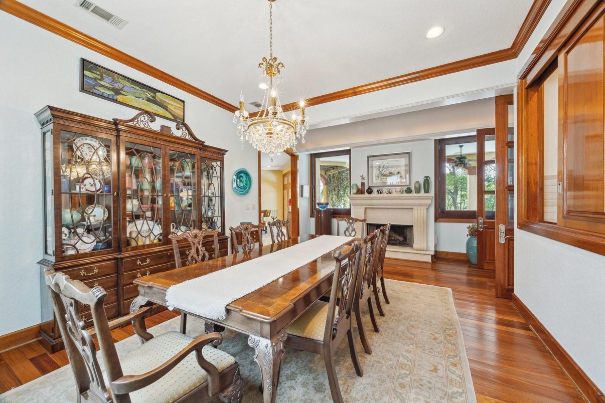 Chandelier, Dining room, Fireplace, Interior, Recessed Lighting, Wood Texture Flooring