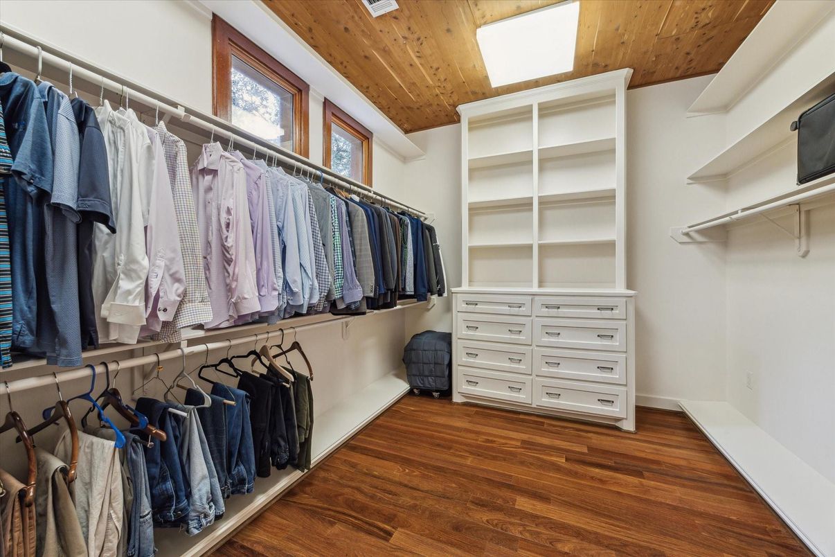 Interior, Walk-in Closets, Wooden Ceilings, Wood Texture Flooring