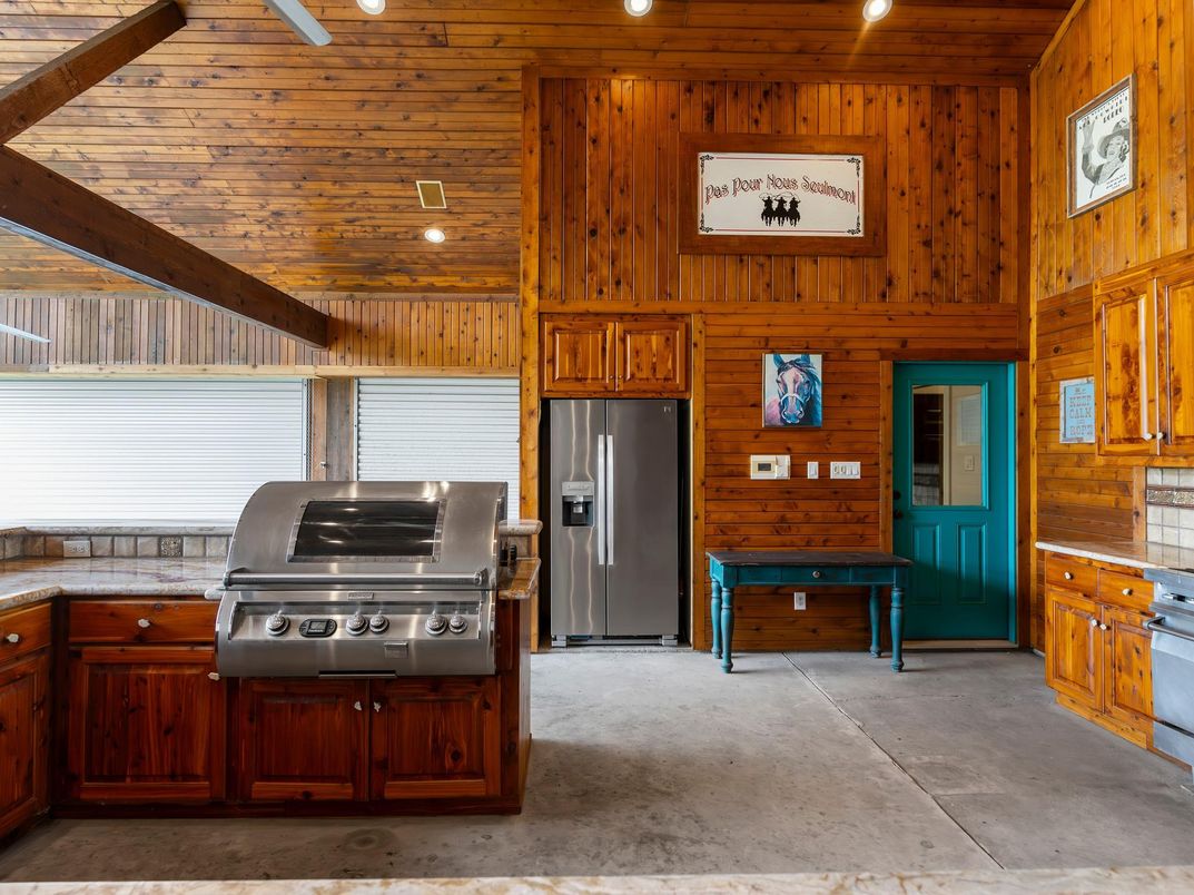 Interior, Recessed Lighting, Stainless Steel Appliances, Wooden Ceilings, Wooden Walls