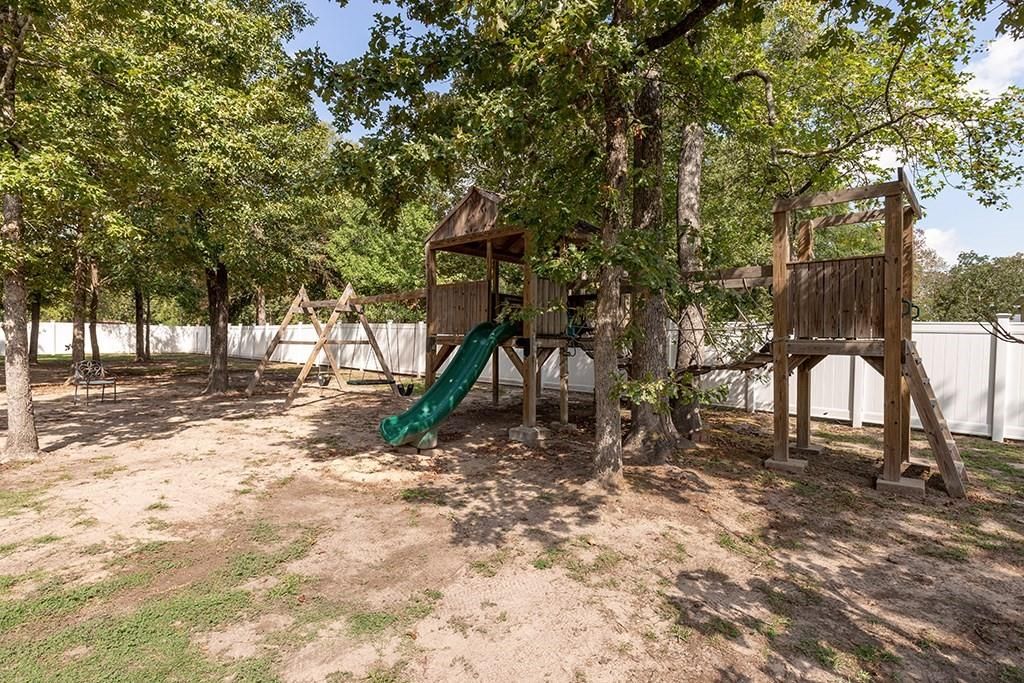 Backyard, Exterior, Playground