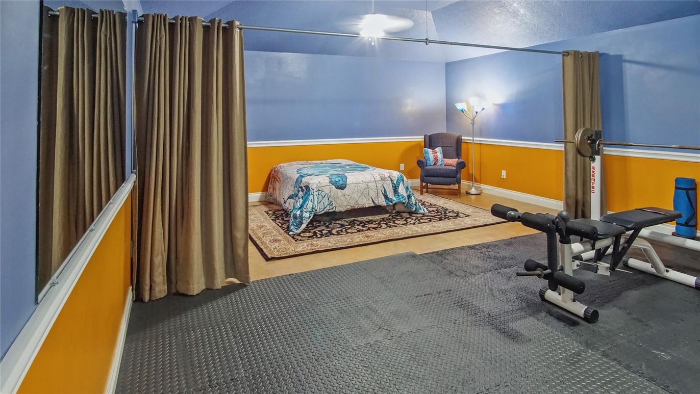 Fitness Equipment, Interior