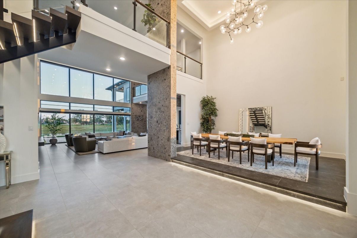 Dining room, Interior, Living room, Recessed Lighting
