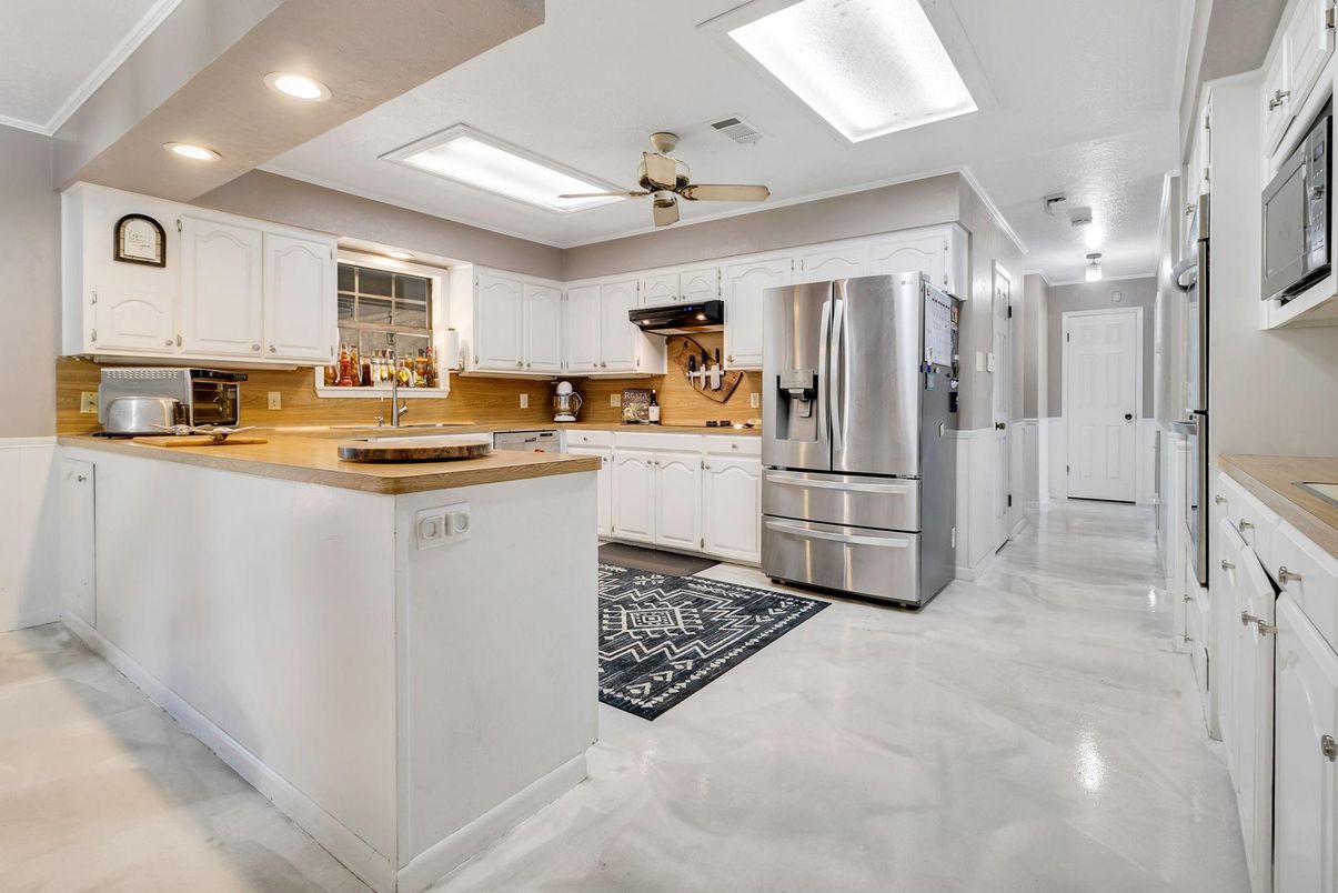 Interior, Kitchen, Recessed Lighting
