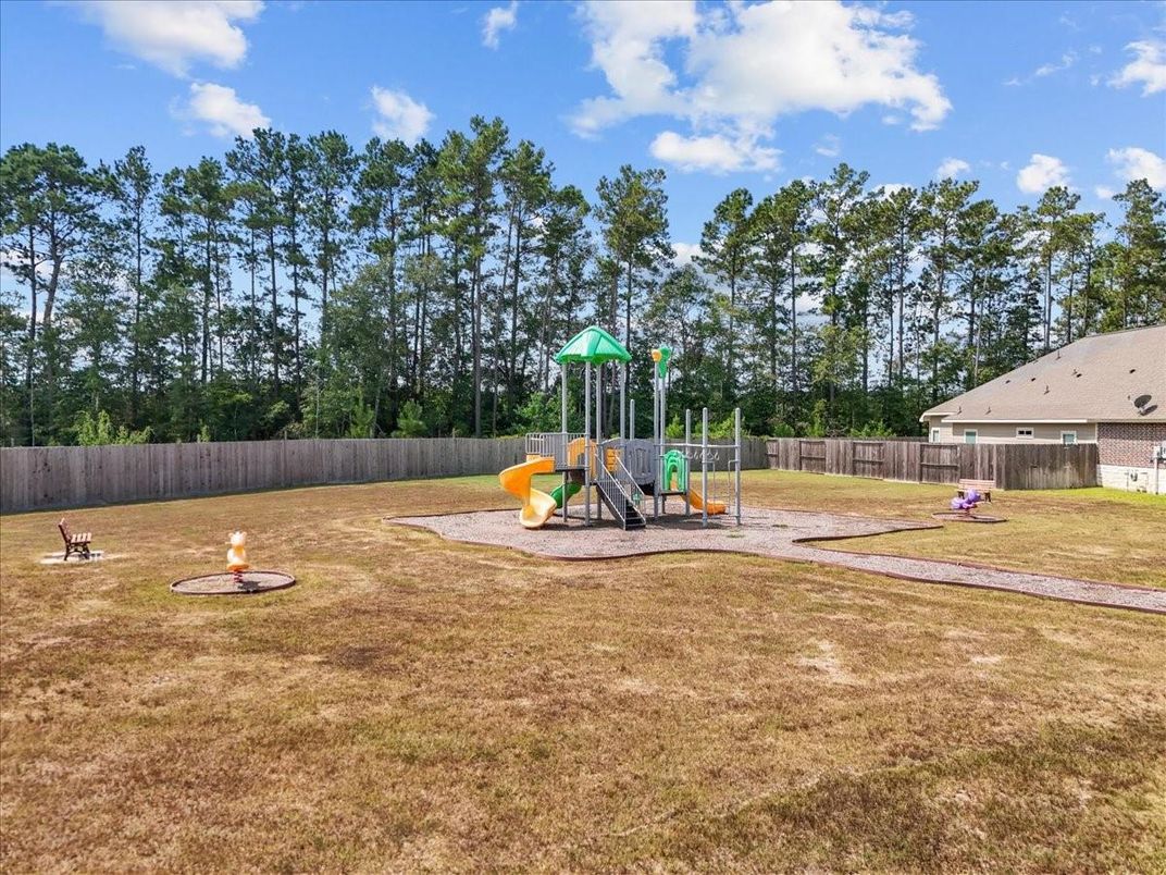 Backyard, Exterior, Playground