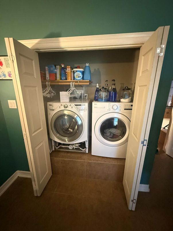 Interior, Utility Closets, Washer