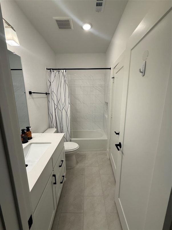 Bathroom, Dual Sink Vanities, Interior, Marble Walls, Recessed Lighting