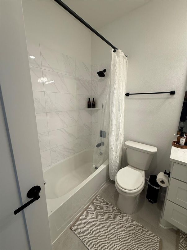 Bathroom, Interior, Marble Walls