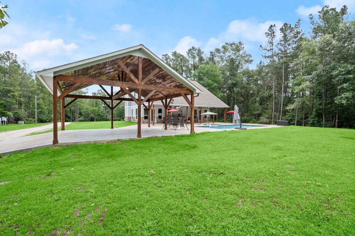 Backyard, Exterior, Pool