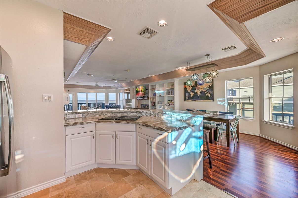 Dining room, Interior, Pendant Lights, Recessed Lighting, Wooden Ceilings, Wood Texture Flooring