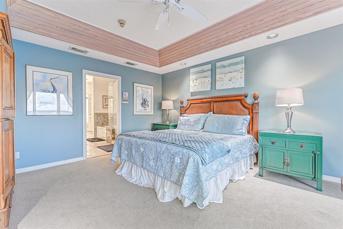 Bedroom, Interior, Recessed Lighting