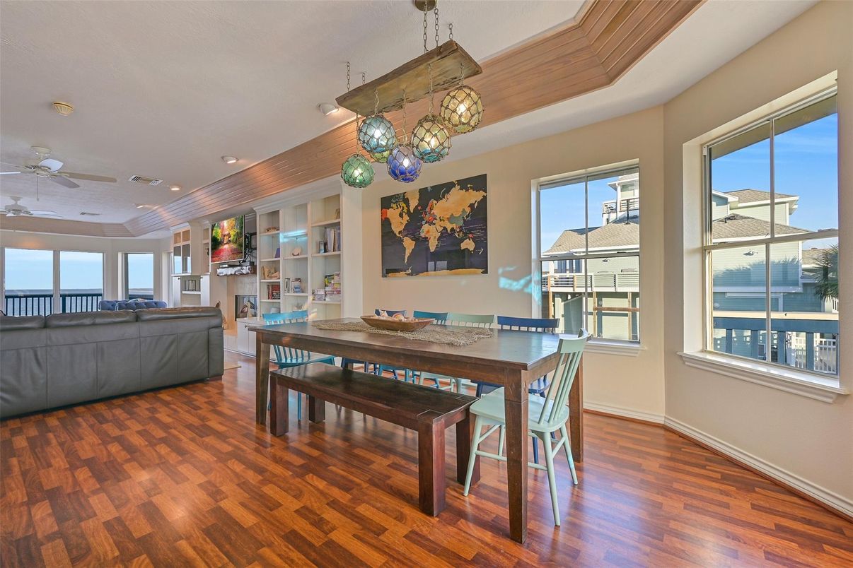 Dining room, Interior, Pendant Lights, Recessed Lighting, Wood Texture Flooring