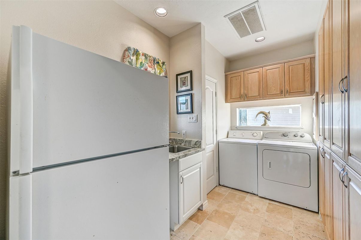 Interior, Recessed Lighting, Washer