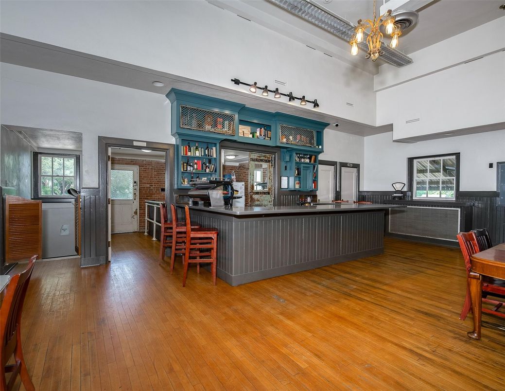 Chandelier, Interior, Wood Texture Flooring