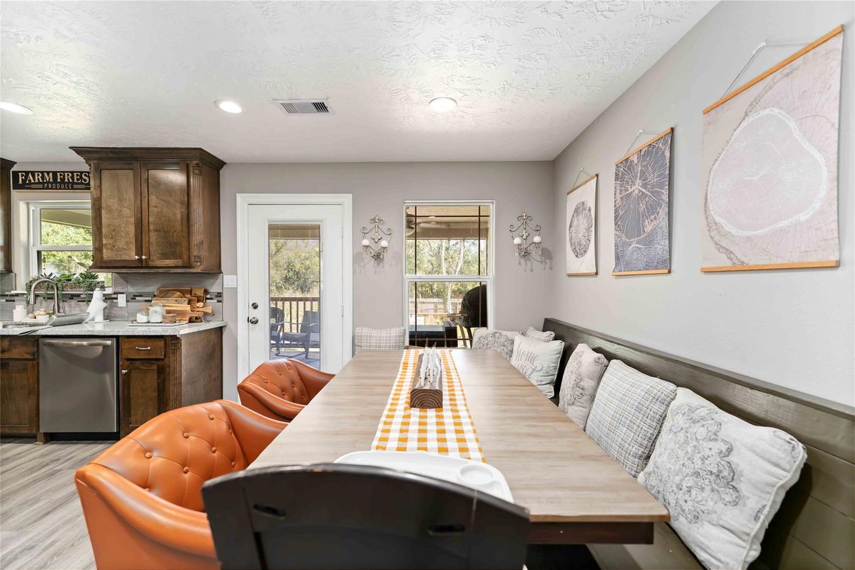 Dining room, Interior, Kitchen, Recessed Lighting, Wood Texture Flooring