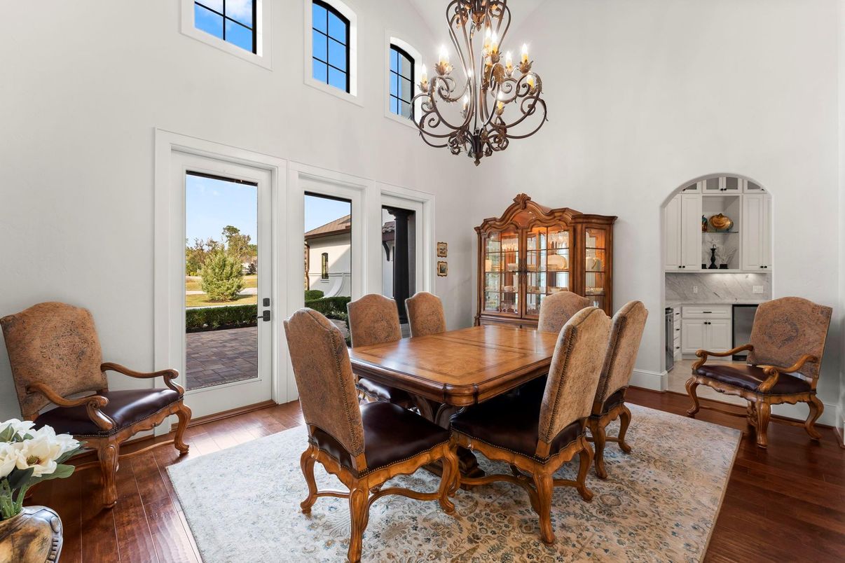 Chandelier, Dining room, Interior, Wood Texture Flooring