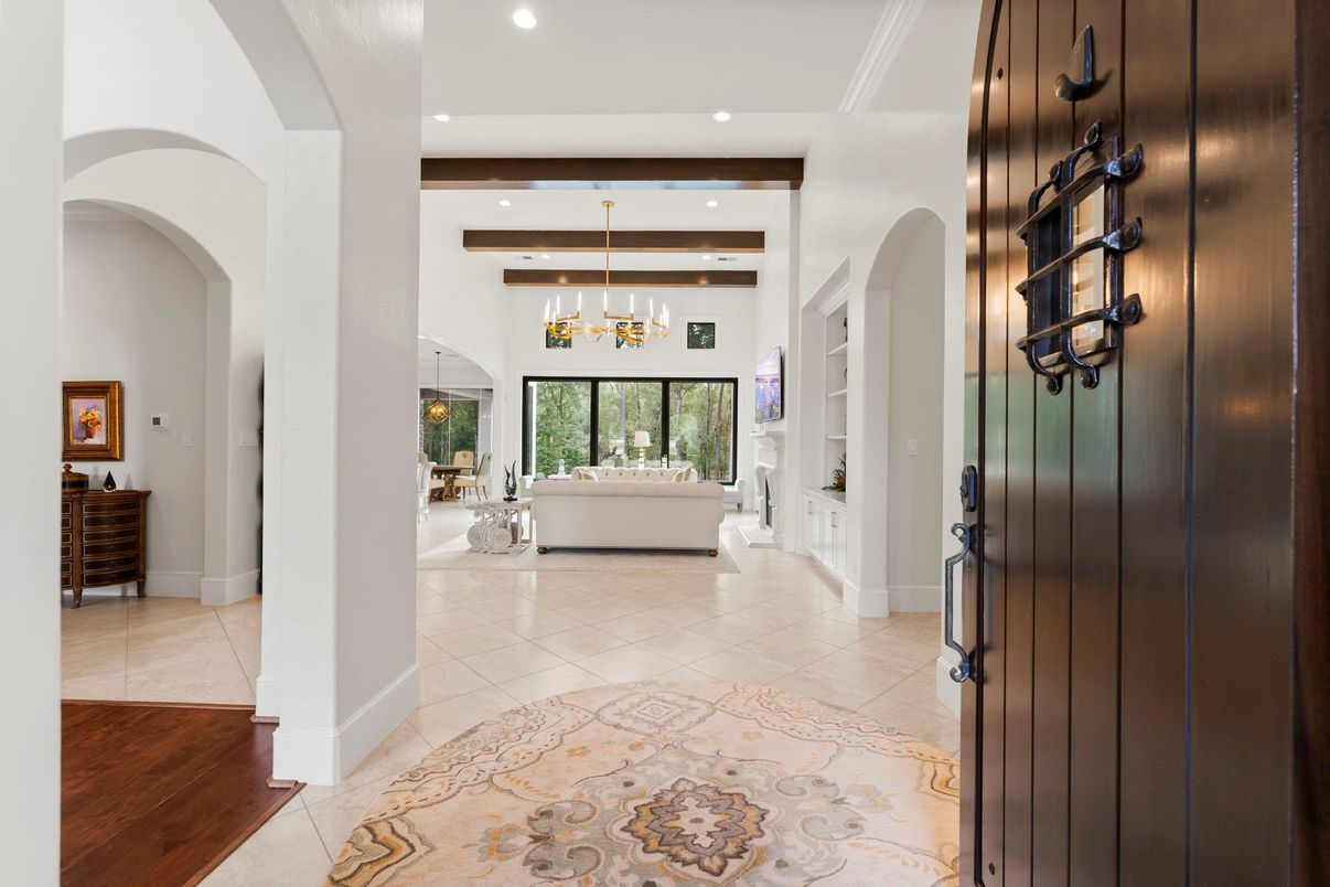 Chandelier, Interior, Living room, Pendant Lights, Recessed Lighting, Wooden Beams