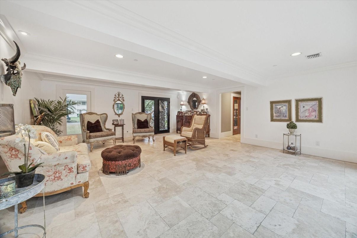 Interior, Living room, Recessed Lighting