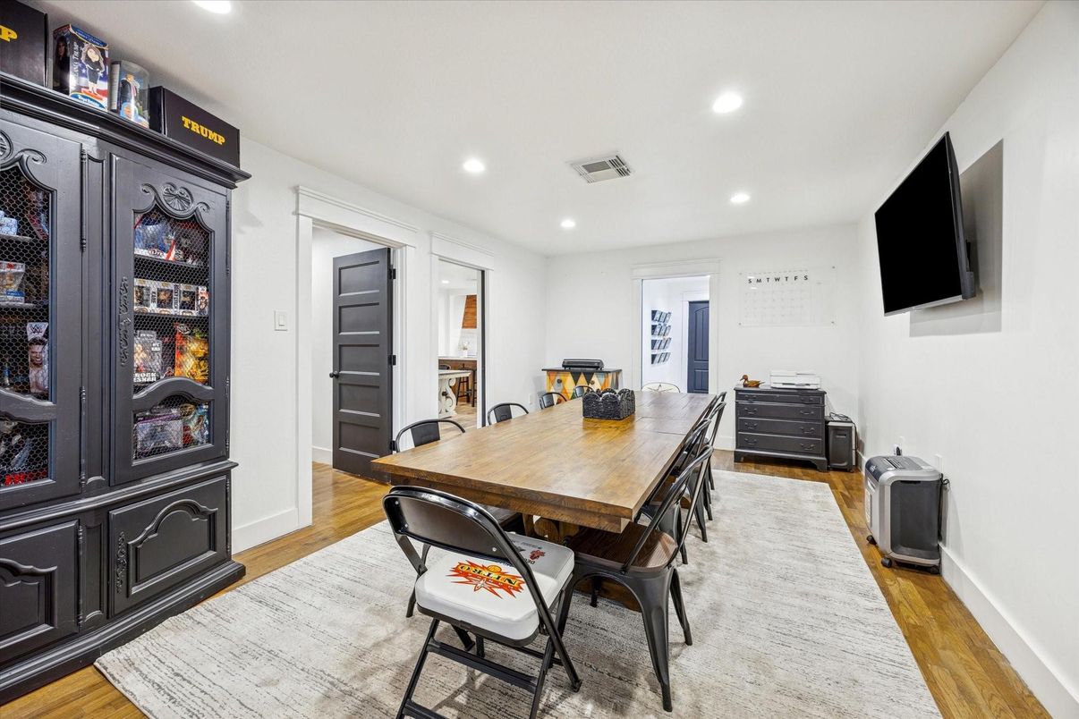 Dining room, Interior, Recessed Lighting, Wood Texture Flooring