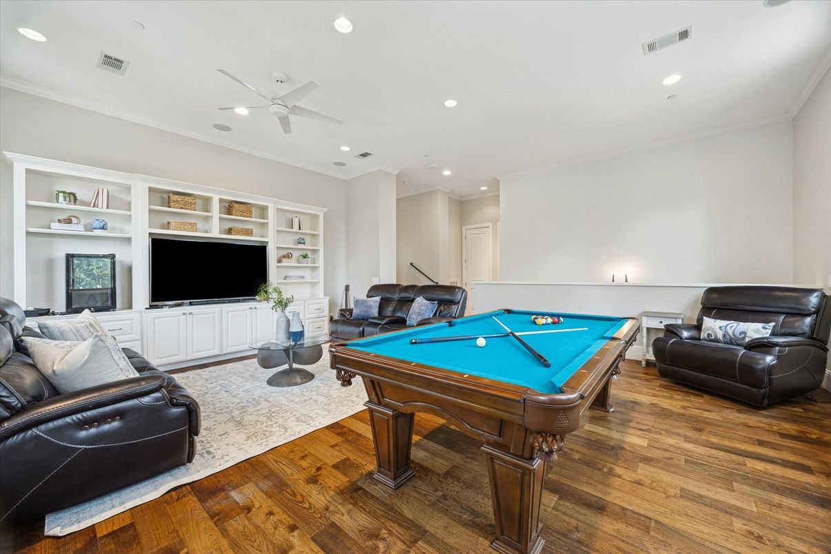 Billiard Table, Game Room, Interior, Living room, Recessed Lighting, Wood Texture Flooring