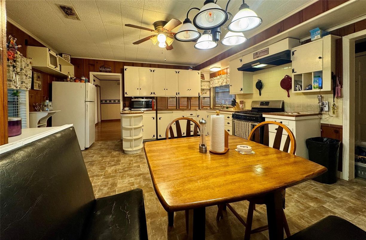 Dining room, Interior, Kitchen