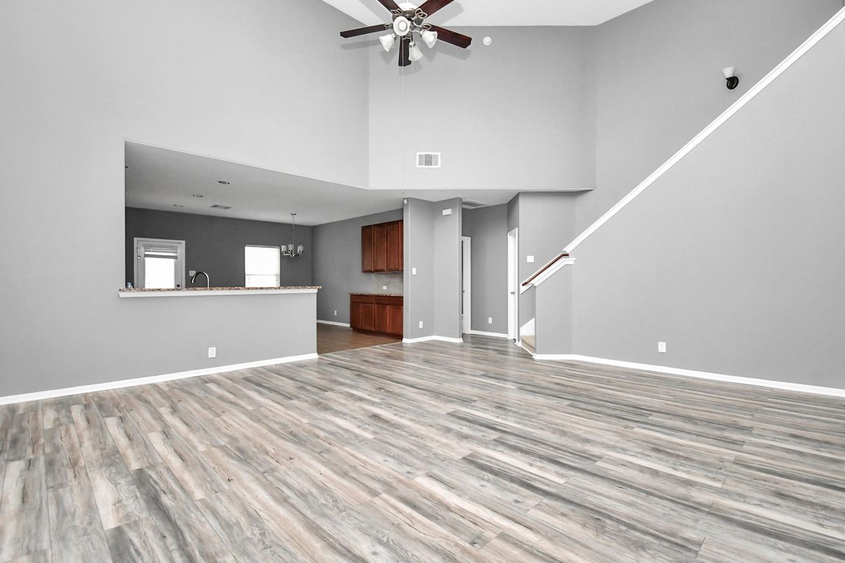 Empty room, Interior, Recessed Lighting, Wood Texture Flooring