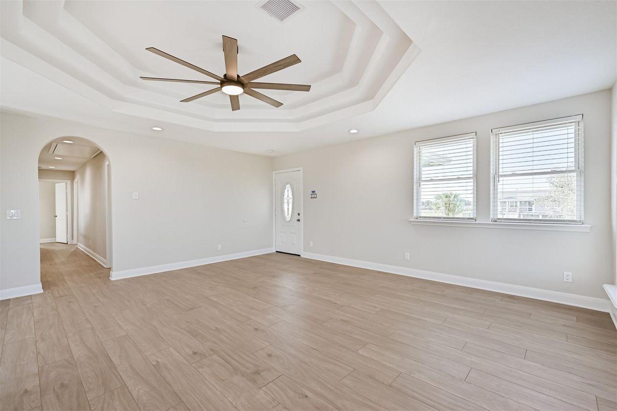 Empty room, Interior, Recessed Lighting, Wood Texture Flooring