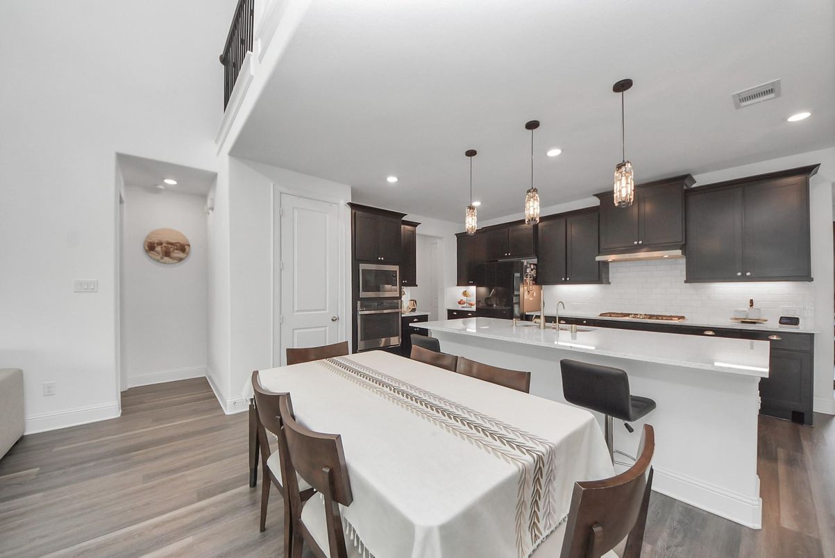 Dining room, Interior, Kitchen, Pendant Lights, Recessed Lighting, Wood Texture Flooring