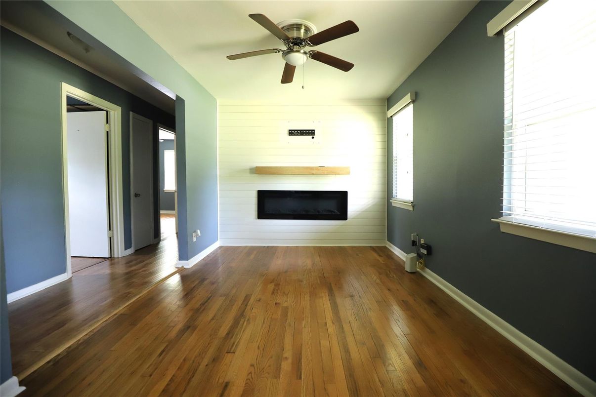 Empty room, Fireplace, Interior, Wood Texture Flooring