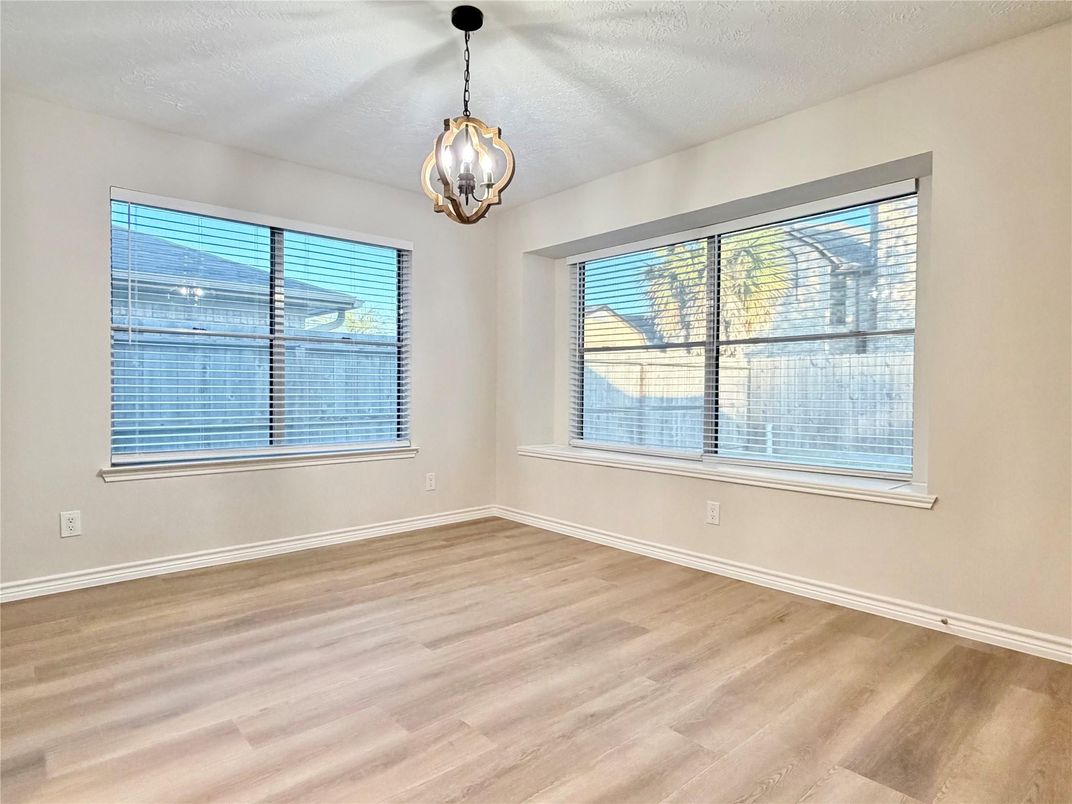 Empty room, Interior, Pendant Lights, Wood Texture Flooring