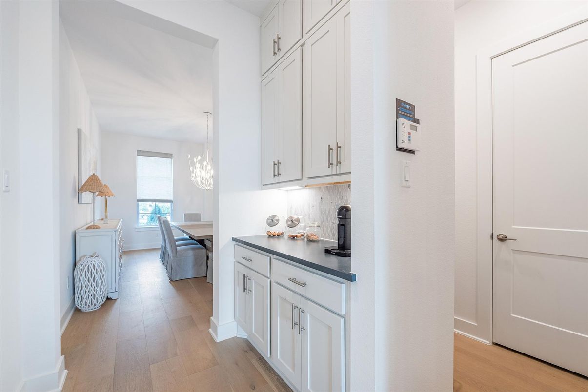 Chandelier, Interior, Kitchen, Pendant Lights, Wood Texture Flooring