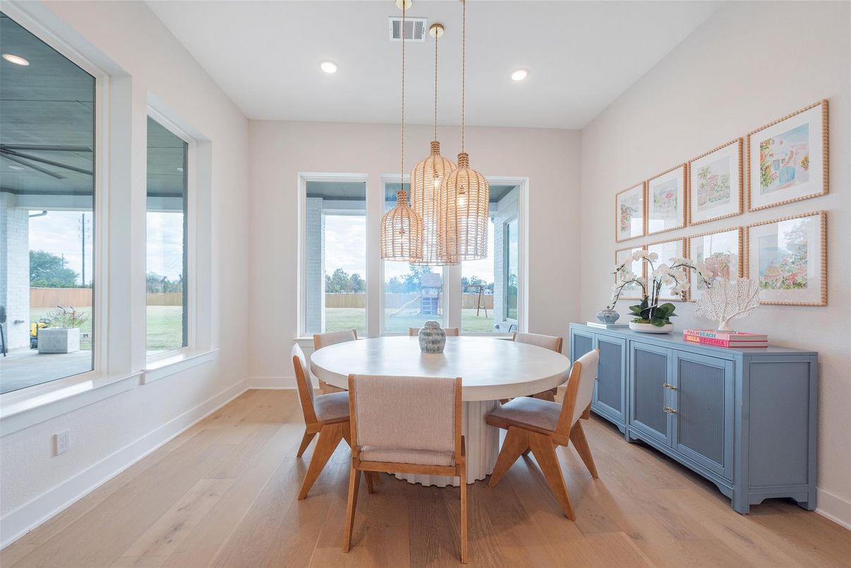Chandelier, Dining room, Interior, Pendant Lights, Recessed Lighting, Wood Texture Flooring