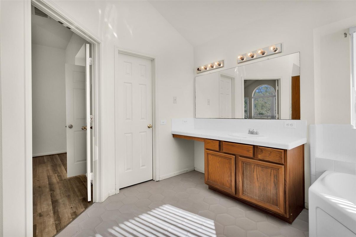 Bathroom, Interior, Wood Texture Flooring