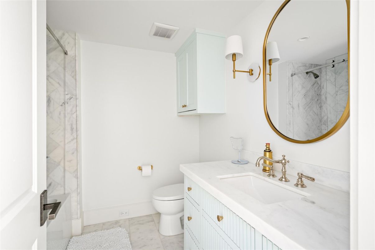 Bathroom, Interior, Marble, Marble Walls, Recessed Lighting