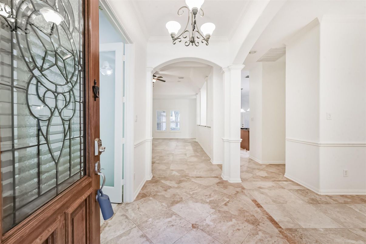 Chandelier, Interior