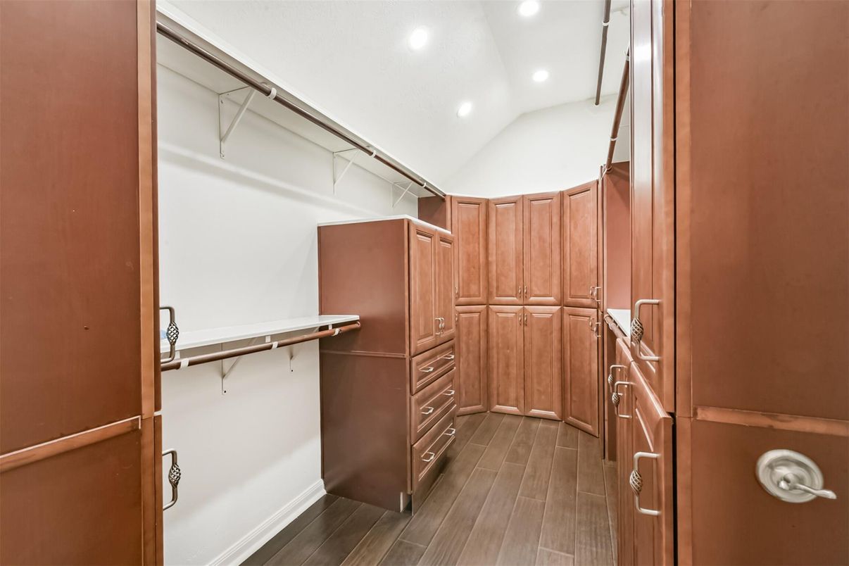 Interior, Recessed Lighting, Walk-in Closets, Wood Texture Flooring