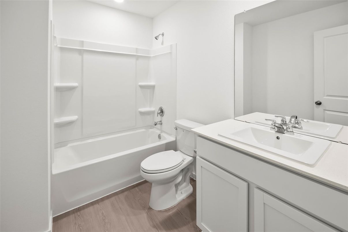 Bathroom, Interior, Recessed Lighting, Wood Texture Flooring